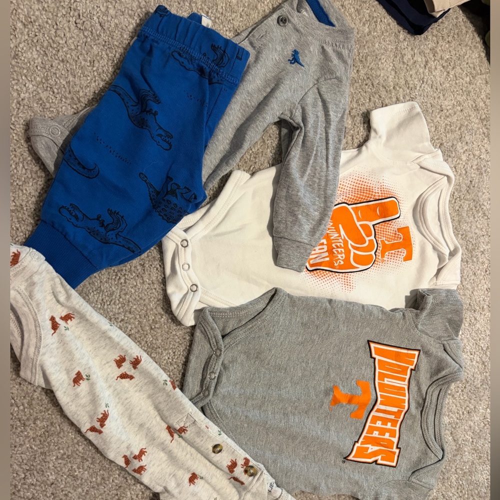 Lot of 0-3month boy clothes